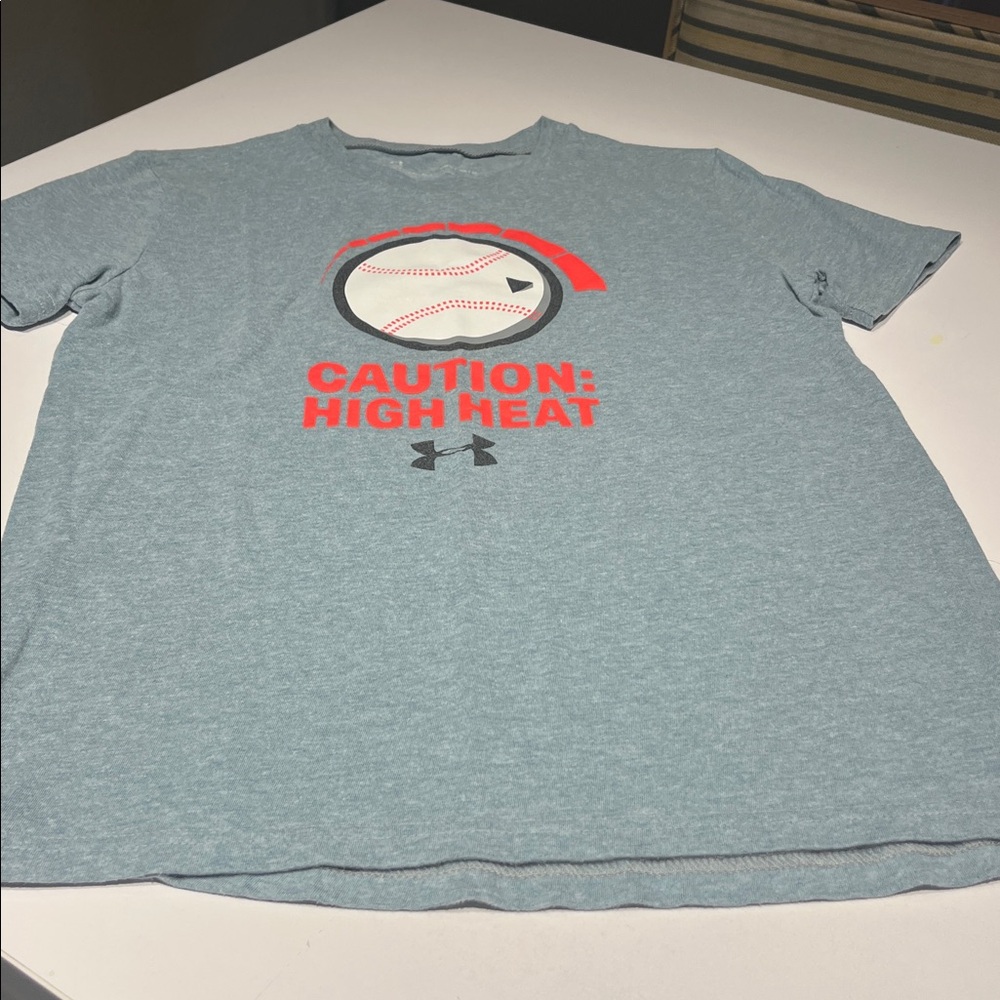 Under Armour Blue Grey T-Shirt with Red Graphic